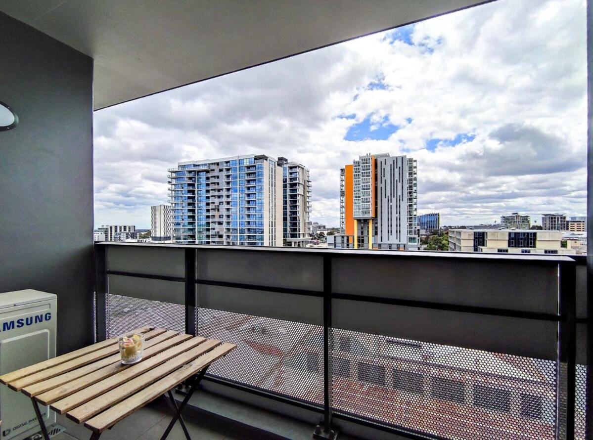 Walk To Central Market Parking Gym&Pool City View Apartment Adelaide Bagian luar foto